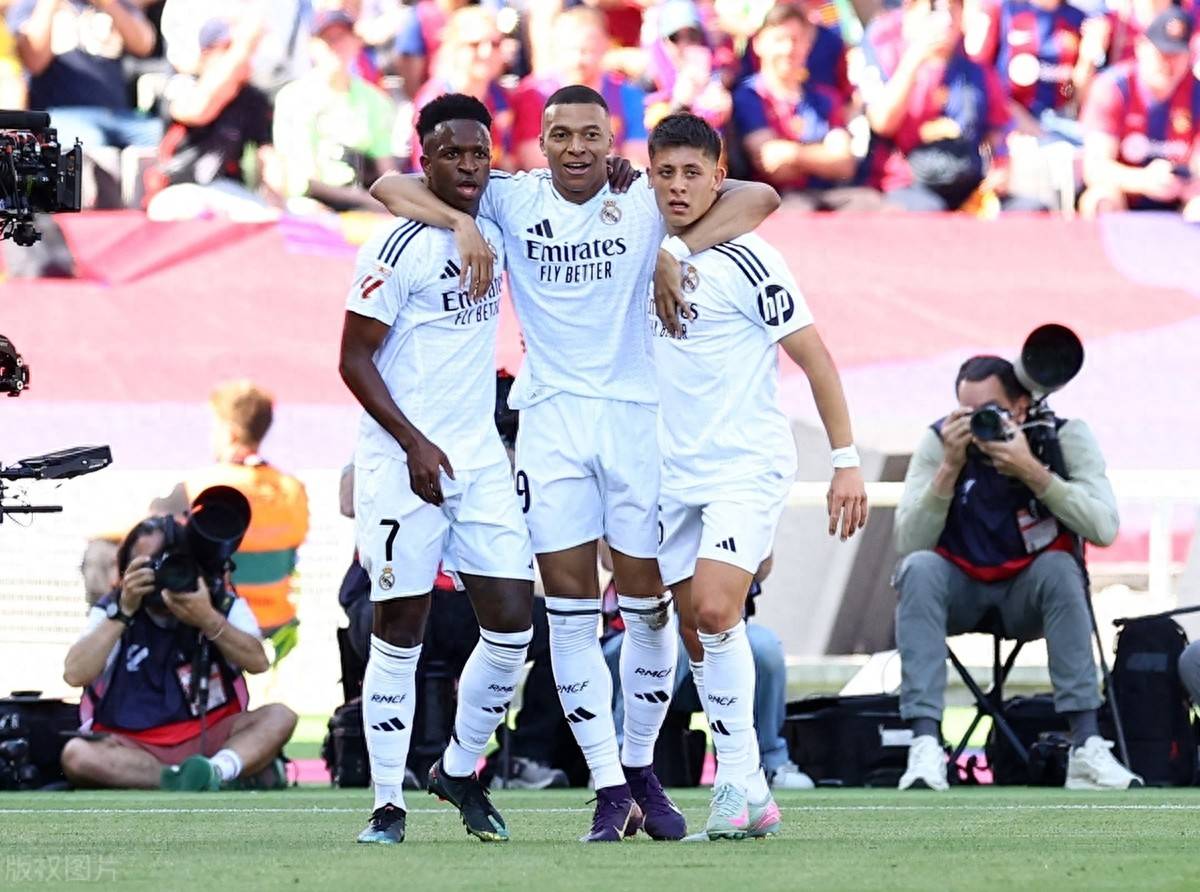 西甲以其技 西甲以其技