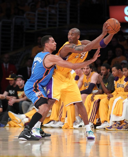 他的专业精 他的专业精