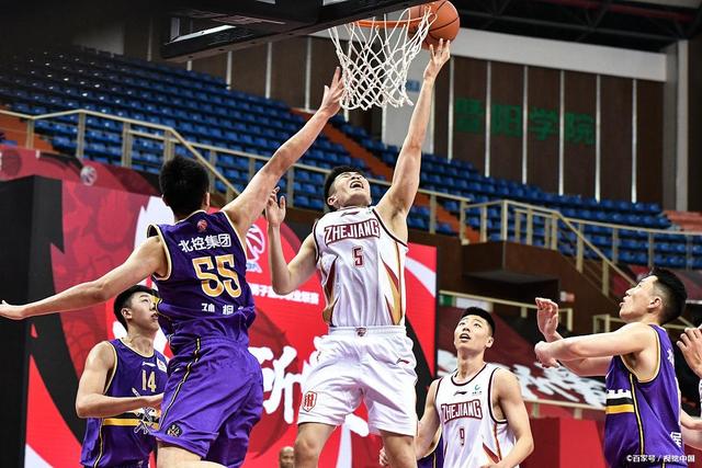 在这场足球 在这场足球