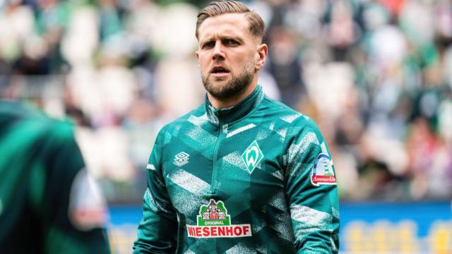 一如既往地 一如既往地